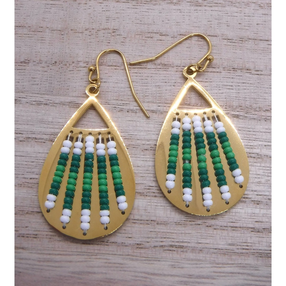 Earrings Teardrop Gold w/ Beads